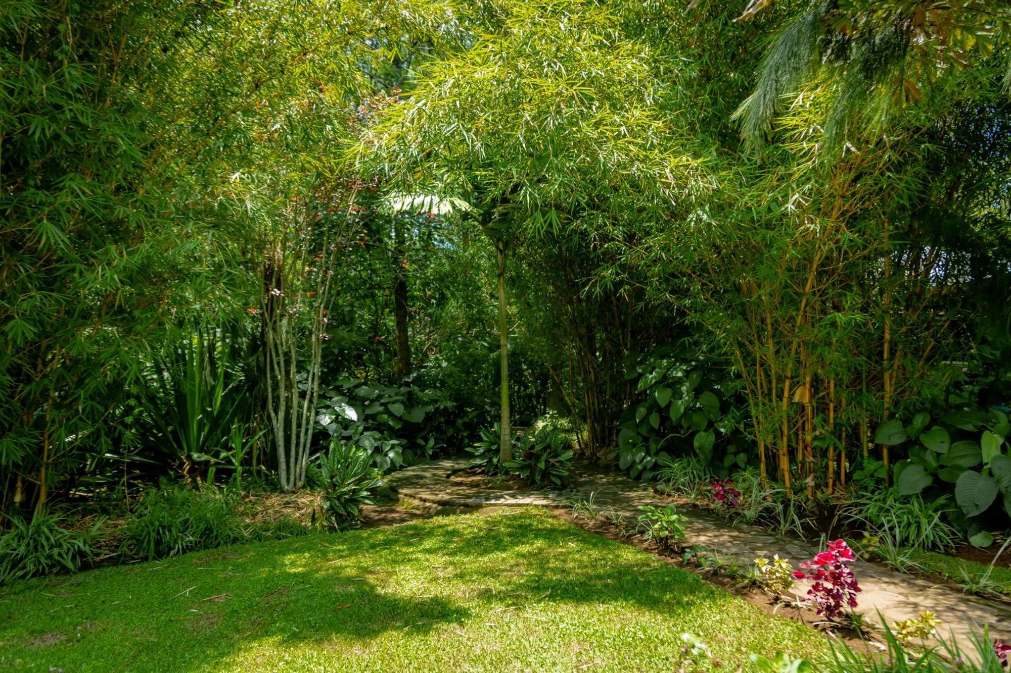 Fravan Eco Resort By Apogee Ruhengeri ภายนอก รูปภาพ