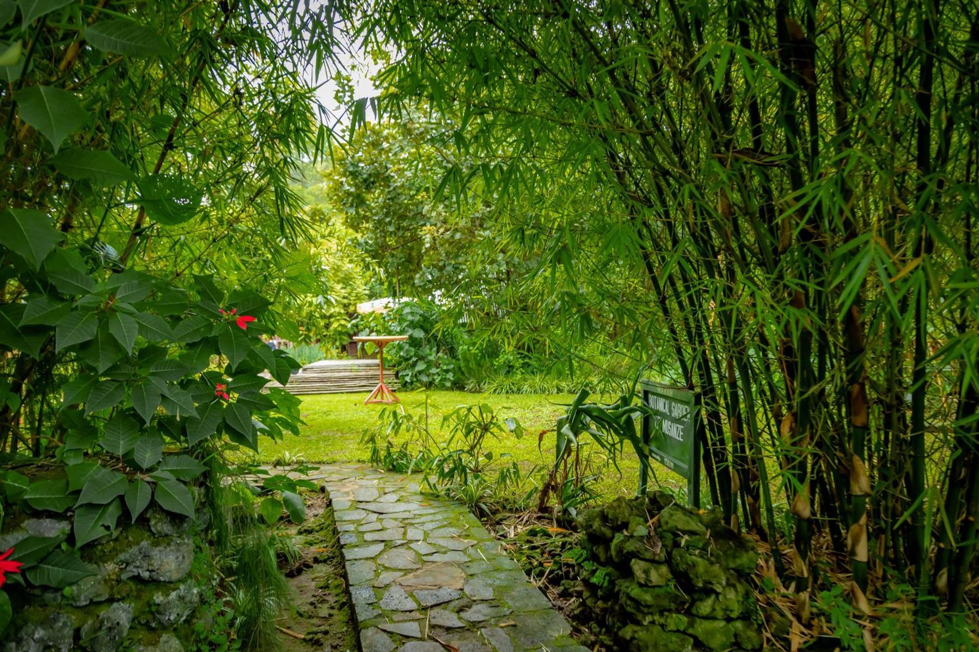 Fravan Eco Resort By Apogee Ruhengeri ภายนอก รูปภาพ