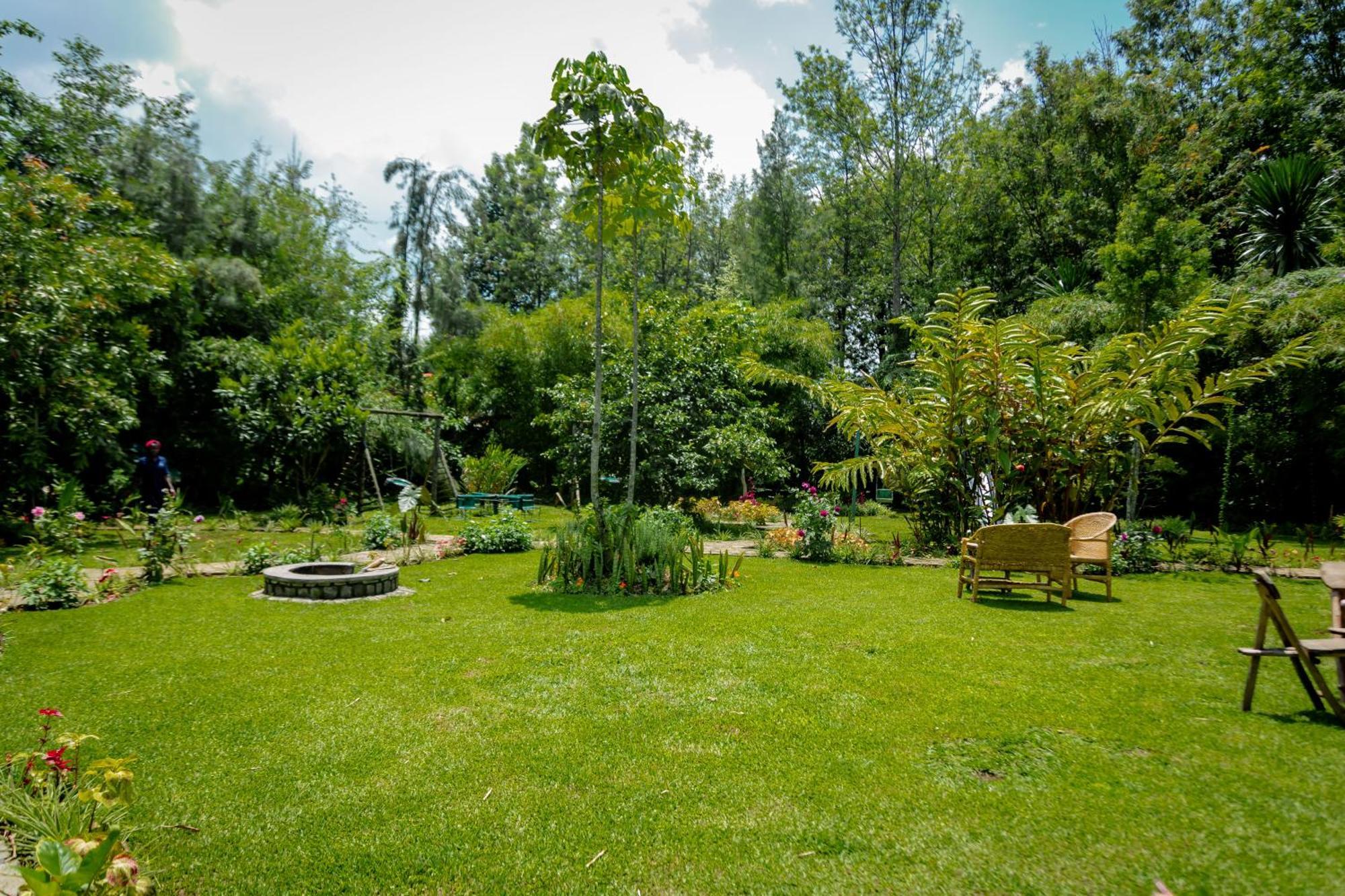 Fravan Eco Resort By Apogee Ruhengeri ภายนอก รูปภาพ