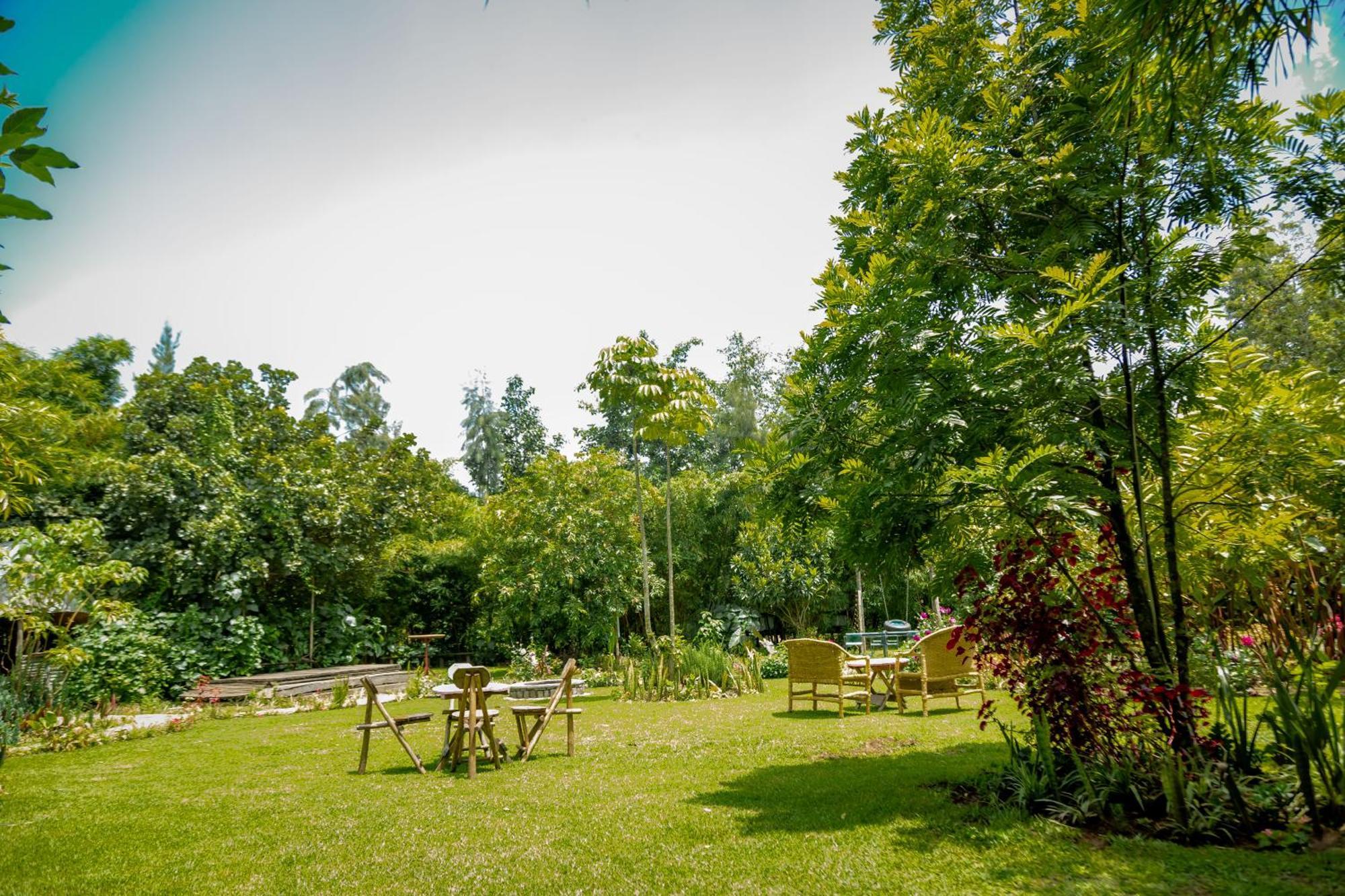 Fravan Eco Resort By Apogee Ruhengeri ภายนอก รูปภาพ